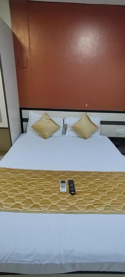 Hotel Minerva Residency - Near Grant Road Railway Station Mumbai Luaran gambar